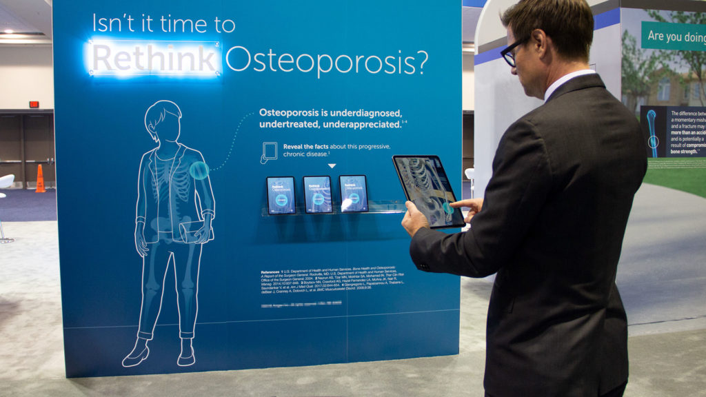 axs-studio-medical-congress-booth-interactive-AR-osteporosis-01